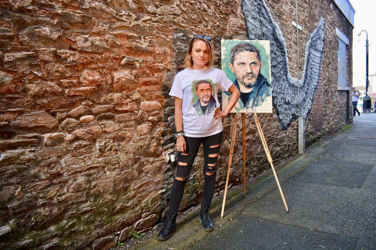 Tom Hardy. T Shirt  (unisex)